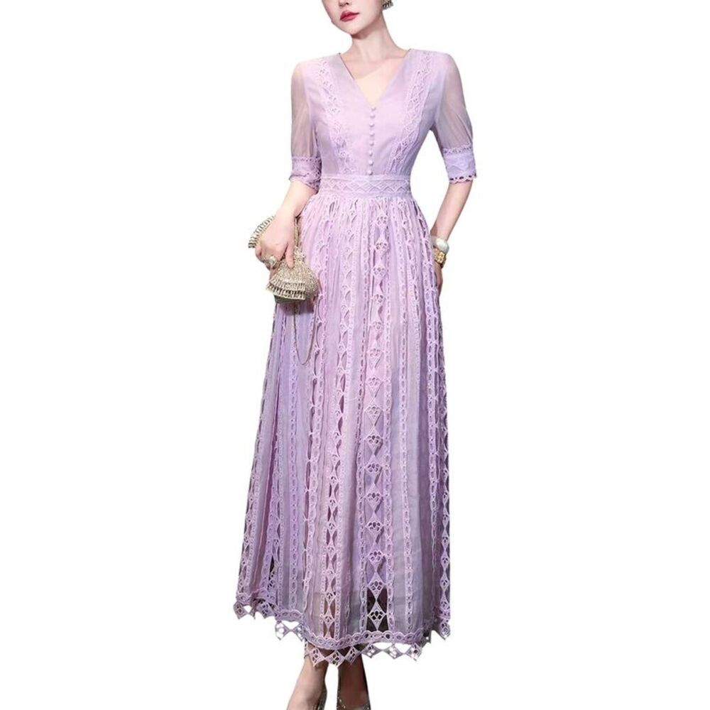 Olivia Taylor Womens  Gown
